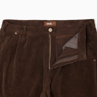 Natural Dye Corduroy Shorts ( Brown )
